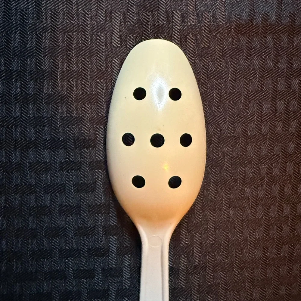Hutzler Item No 1700‎ White Slotted Spoon Serving Kitchen Utensil Made in USA